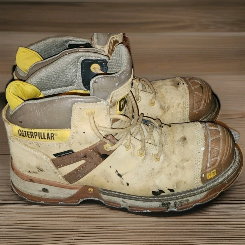Men's Cat Excavator  Steel Toe Caterpillar Size 10 Wide Leather Work Boots Paint
